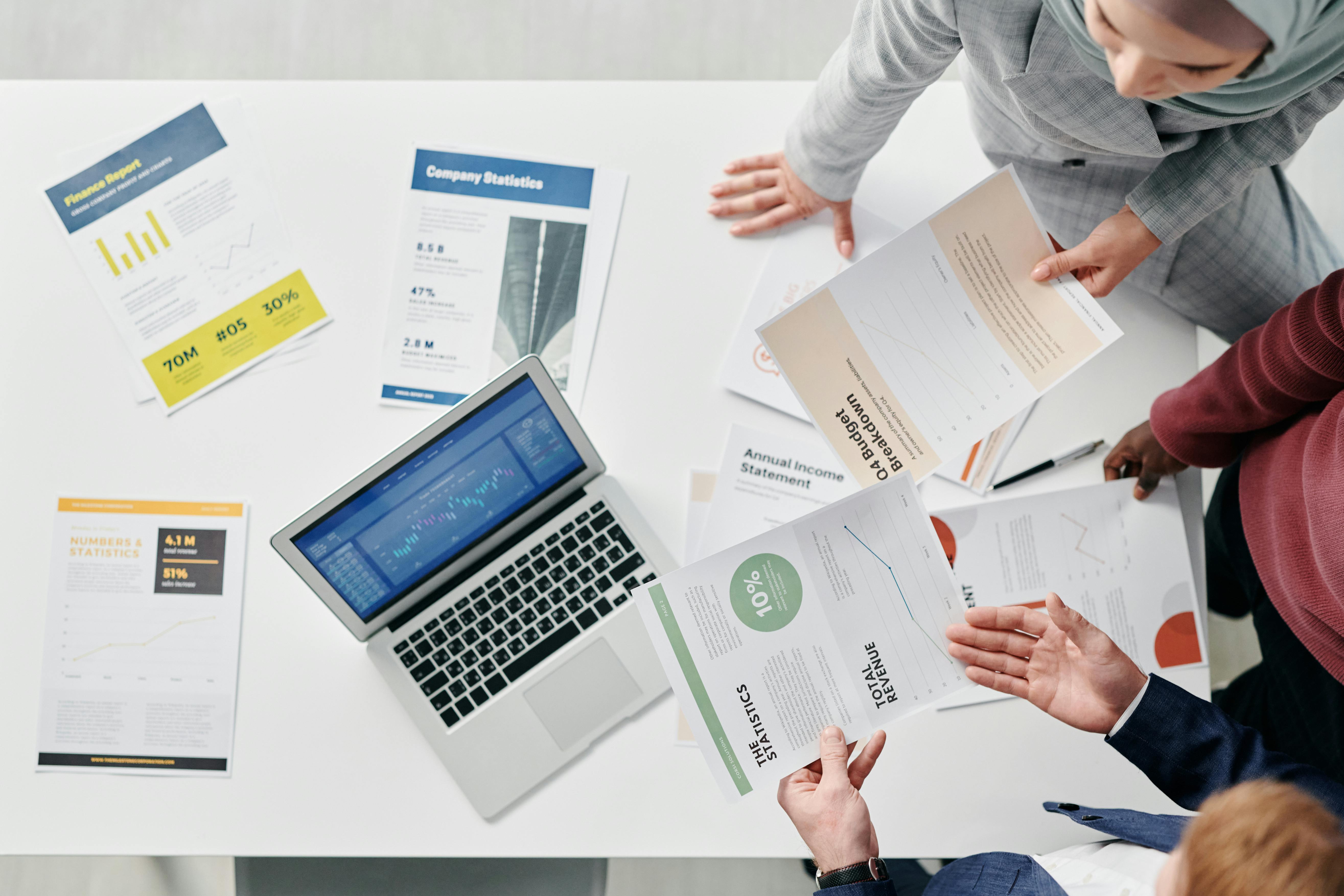 Cara Membuat Business Plan yang Efektif: Panduan Lengkap untuk Pebisnis Muda Indonesia